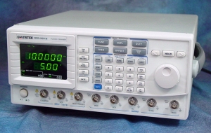 Функционален генератор GFG-3015 15MHz Instek