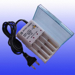 Зарядно устройство LLD512