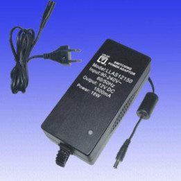 Импулсен адаптор LLAS12150 12V 1500mA