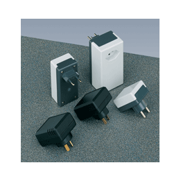 Кутия с щепсел SE520 GB-L