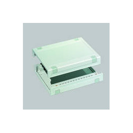 Кутия UM 32009 3HE 9TE