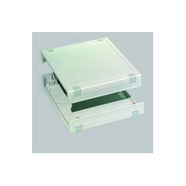 Кутия UM 52011 5HE 11TE